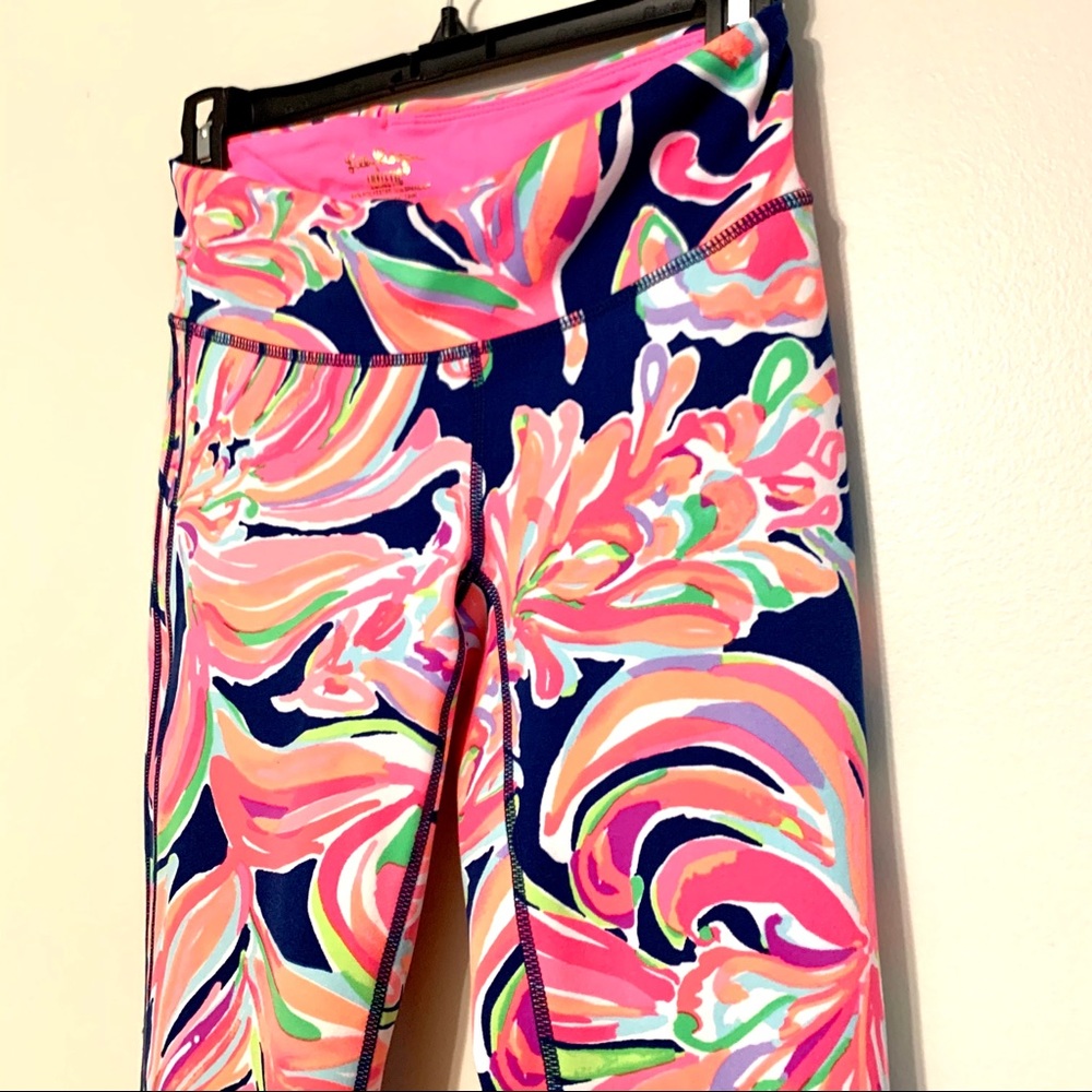 Lilly Pulitzer Legging Resort Navy Banana - Picture 4 of 11
